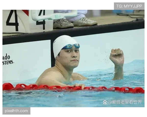 孙杨家的泳池比我家还大，他训练完顺手洗个车？